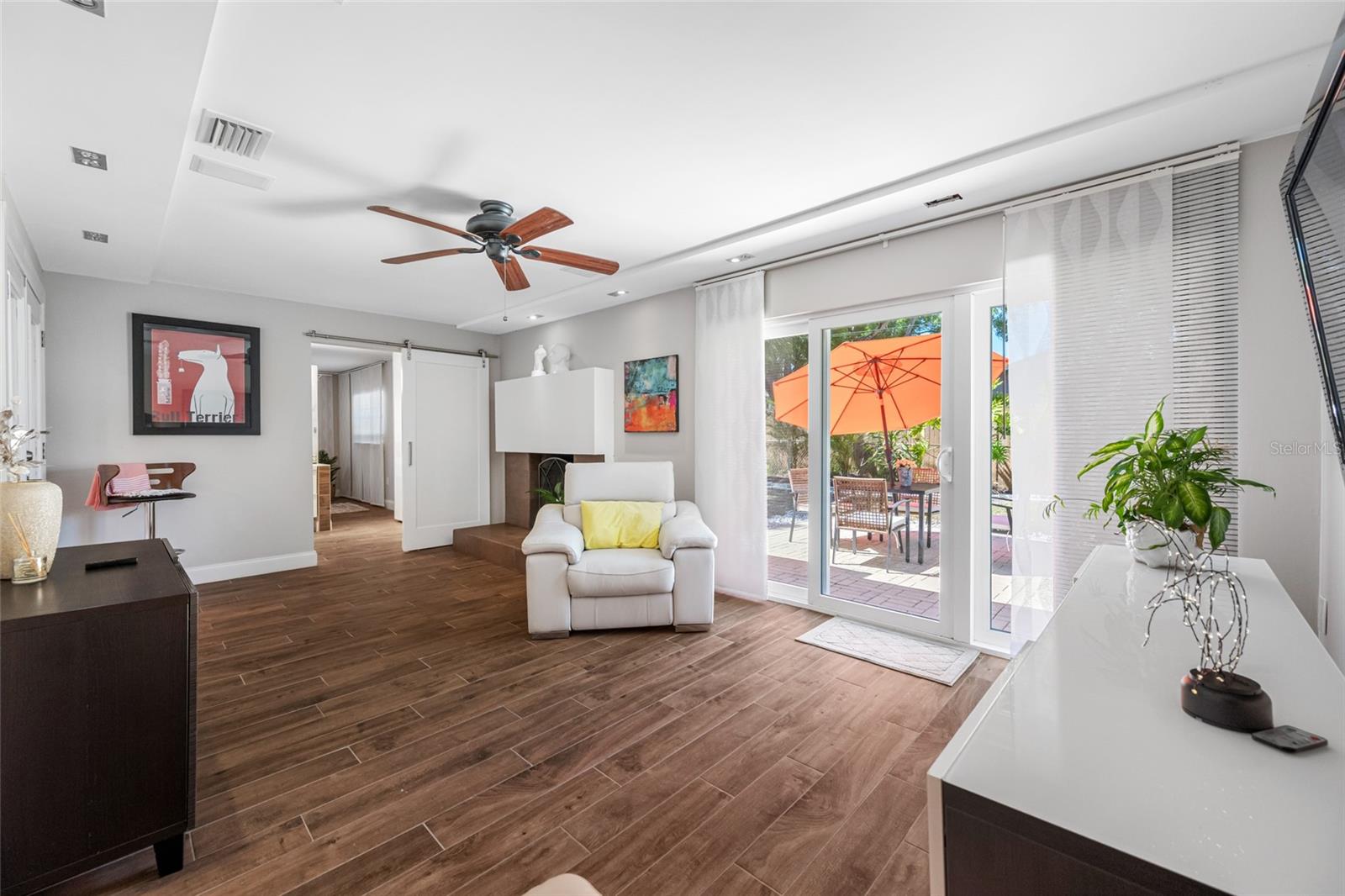 Image 28 of 67 For 2212 Coachman Road