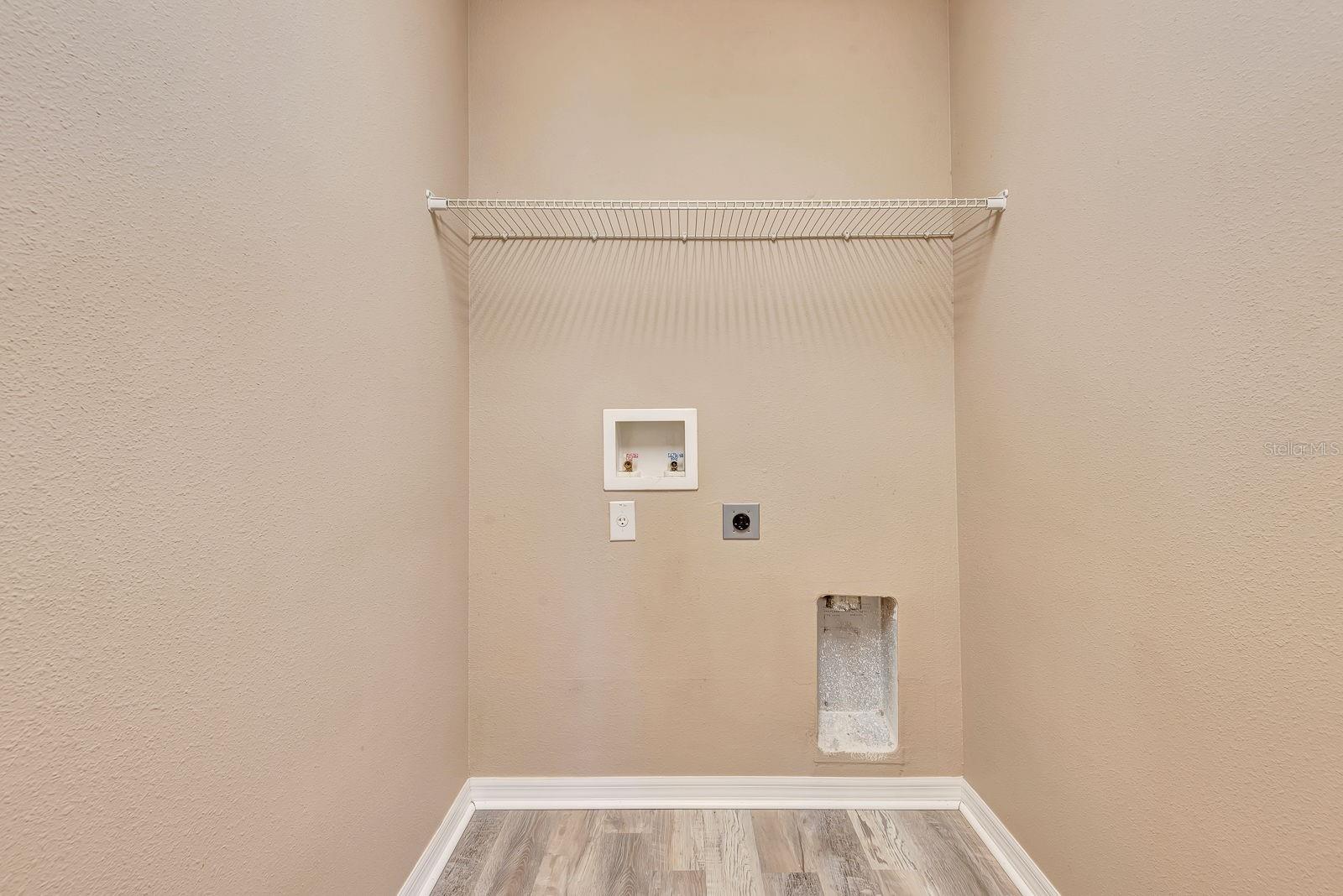 Image 23 of 76 For 9116 Mountain Camellia Lane