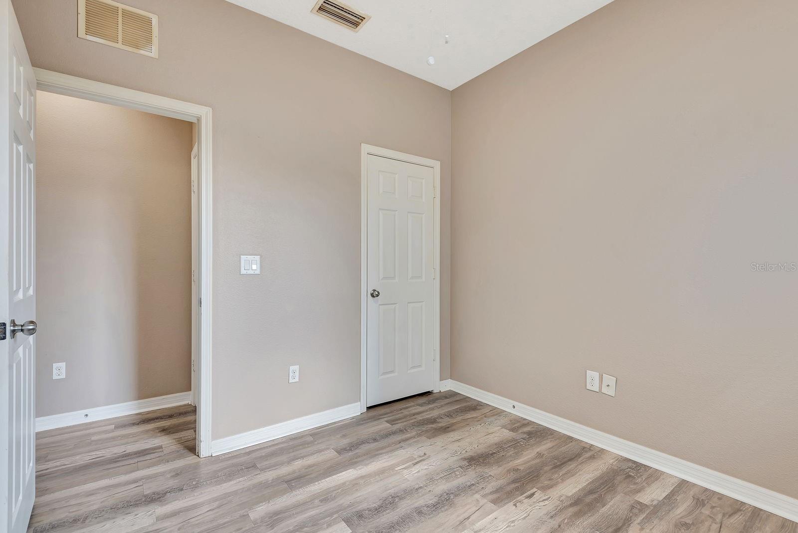 Image 25 of 76 For 9116 Mountain Camellia Lane