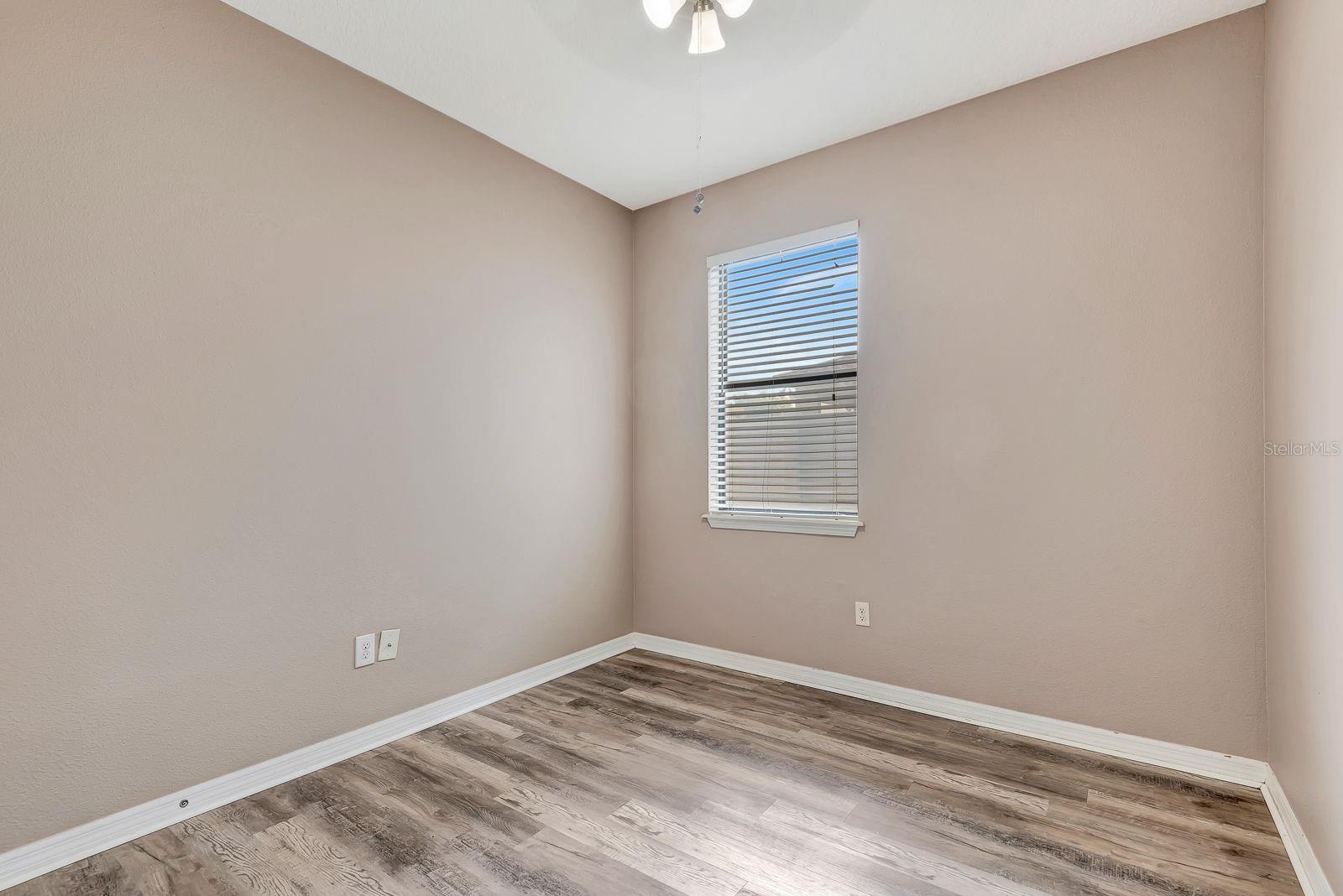 Image 26 of 76 For 9116 Mountain Camellia Lane