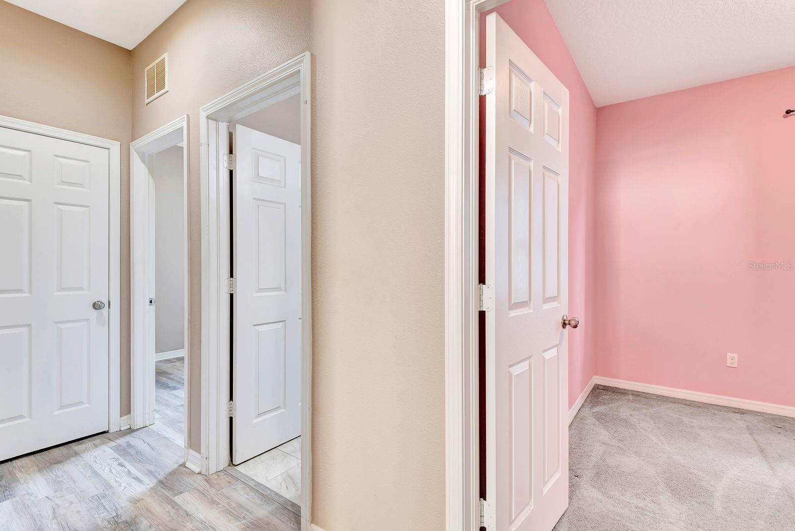 Image 32 of 76 For 9116 Mountain Camellia Lane