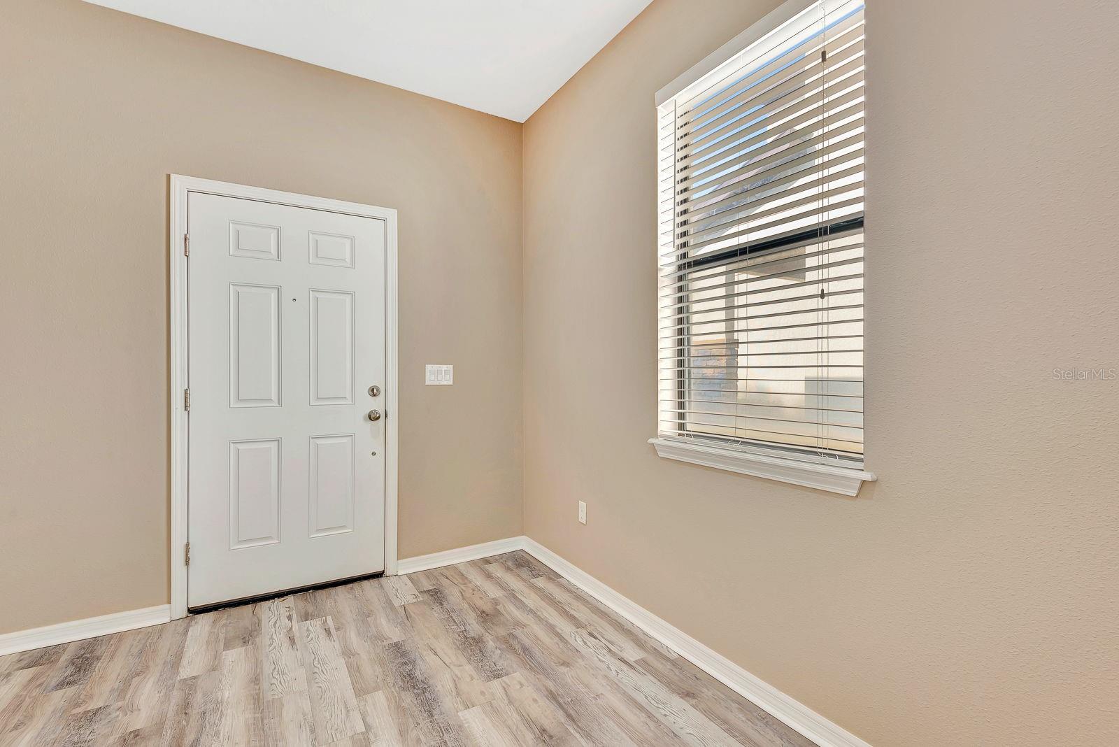 Image 6 of 76 For 9116 Mountain Camellia Lane