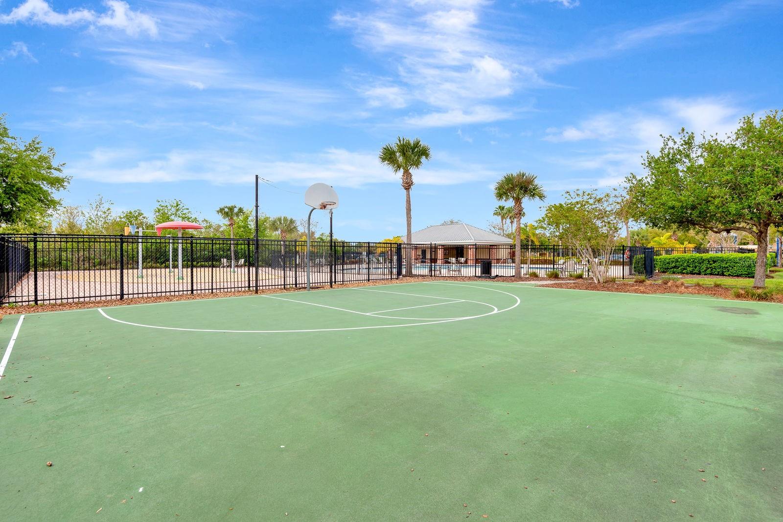 Image 61 of 76 For 9116 Mountain Camellia Lane