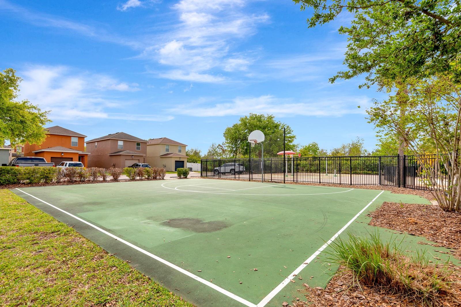 Image 62 of 76 For 9116 Mountain Camellia Lane