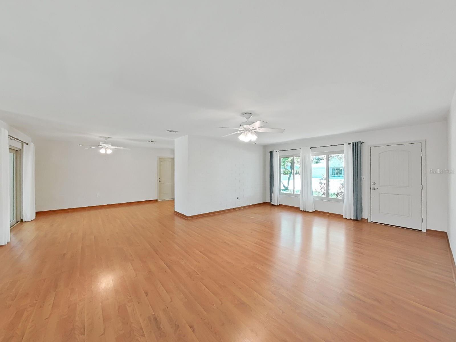 Image 11 of 43 For 1100 Canterbury Road