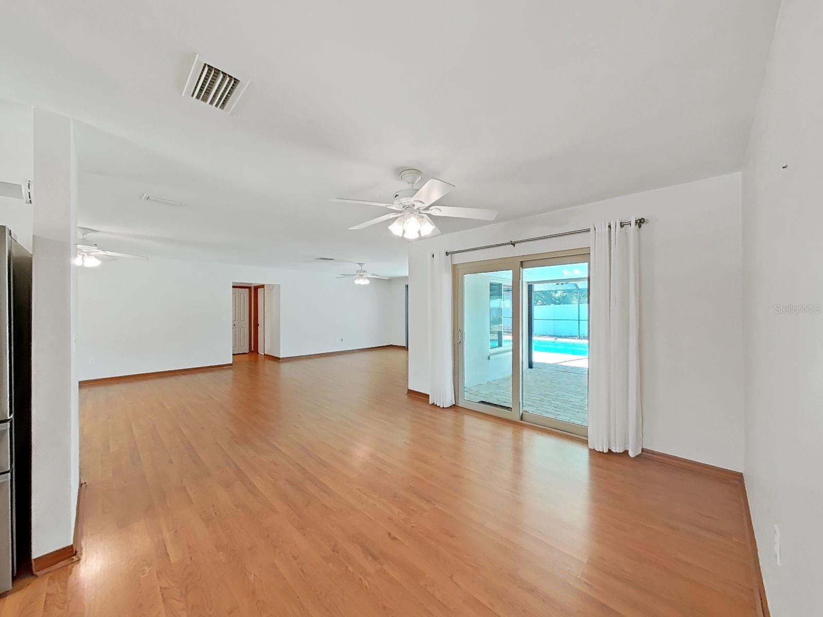 Image 15 of 43 For 1100 Canterbury Road