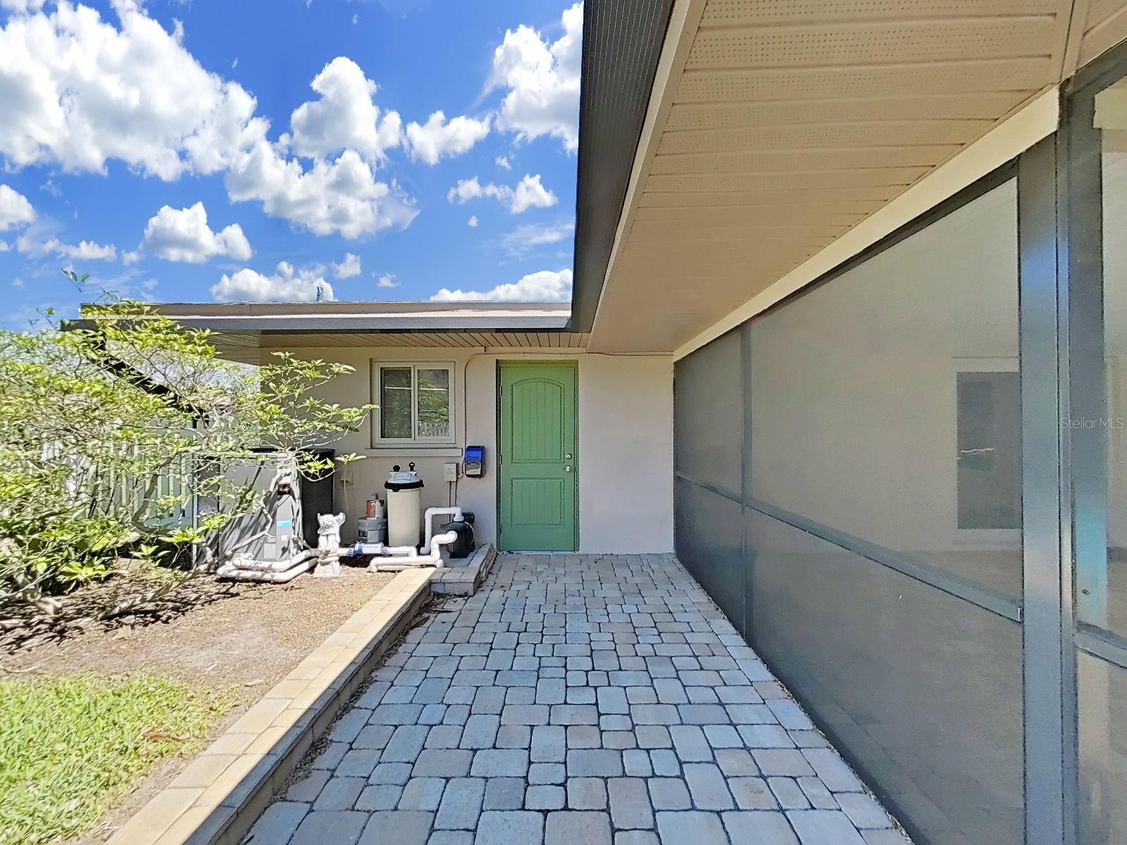 Image 39 of 43 For 1100 Canterbury Road