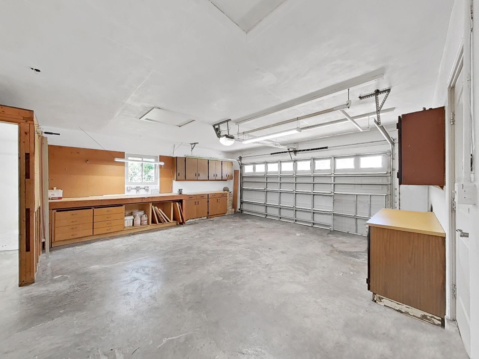 Image 42 of 43 For 1100 Canterbury Road