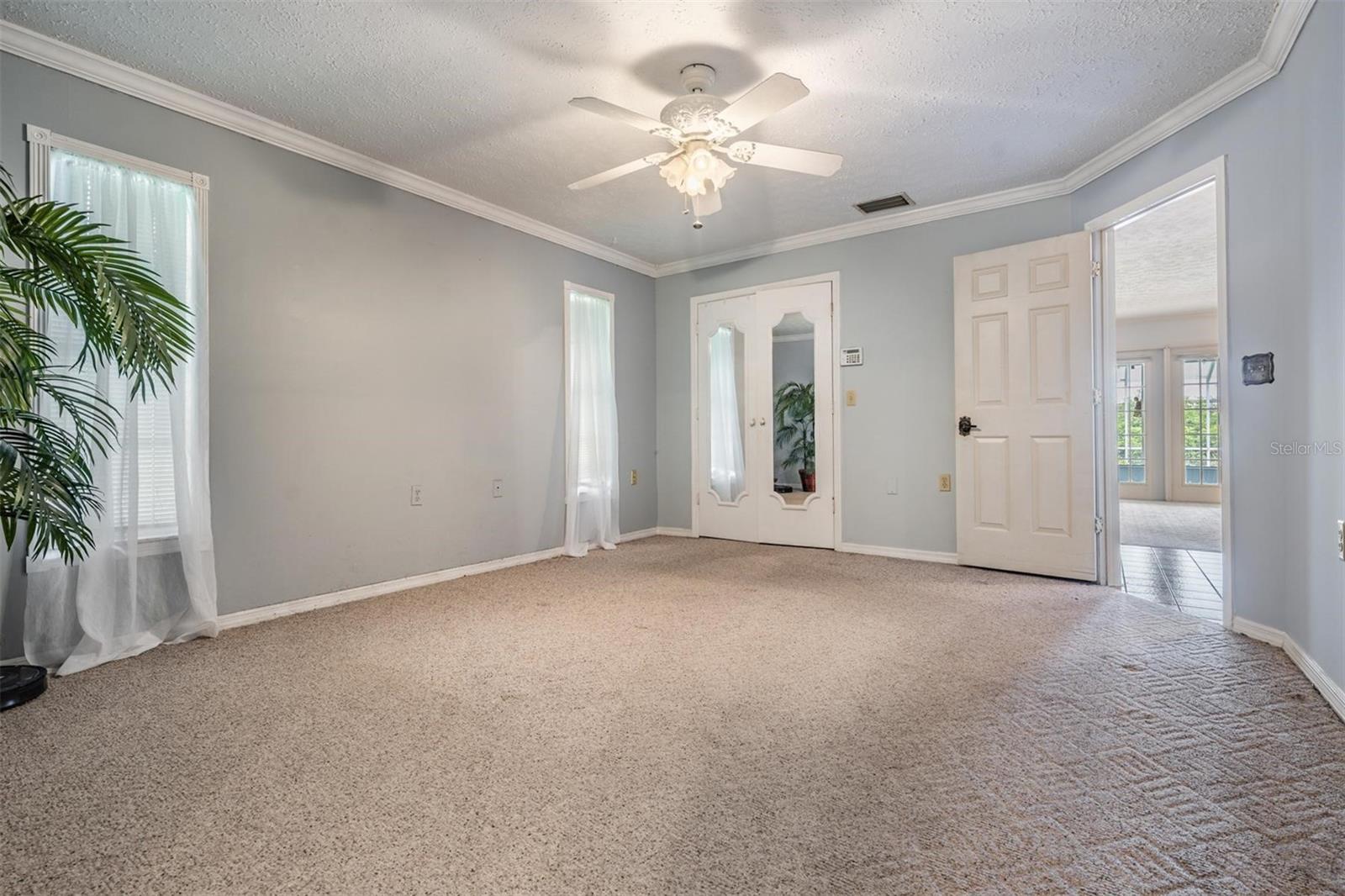 Image 14 of 32 For 7450 Lake Forest Circle