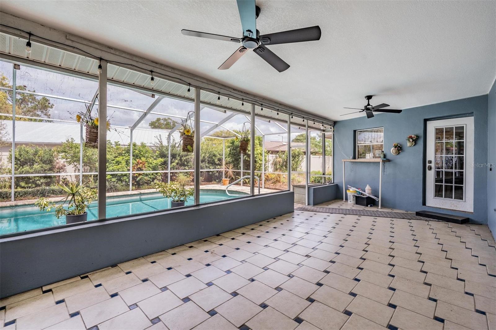 Image 22 of 32 For 7450 Lake Forest Circle