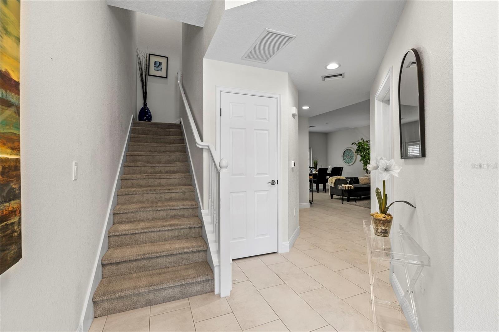 Image 19 of 47 For 771 Date Palm Lane