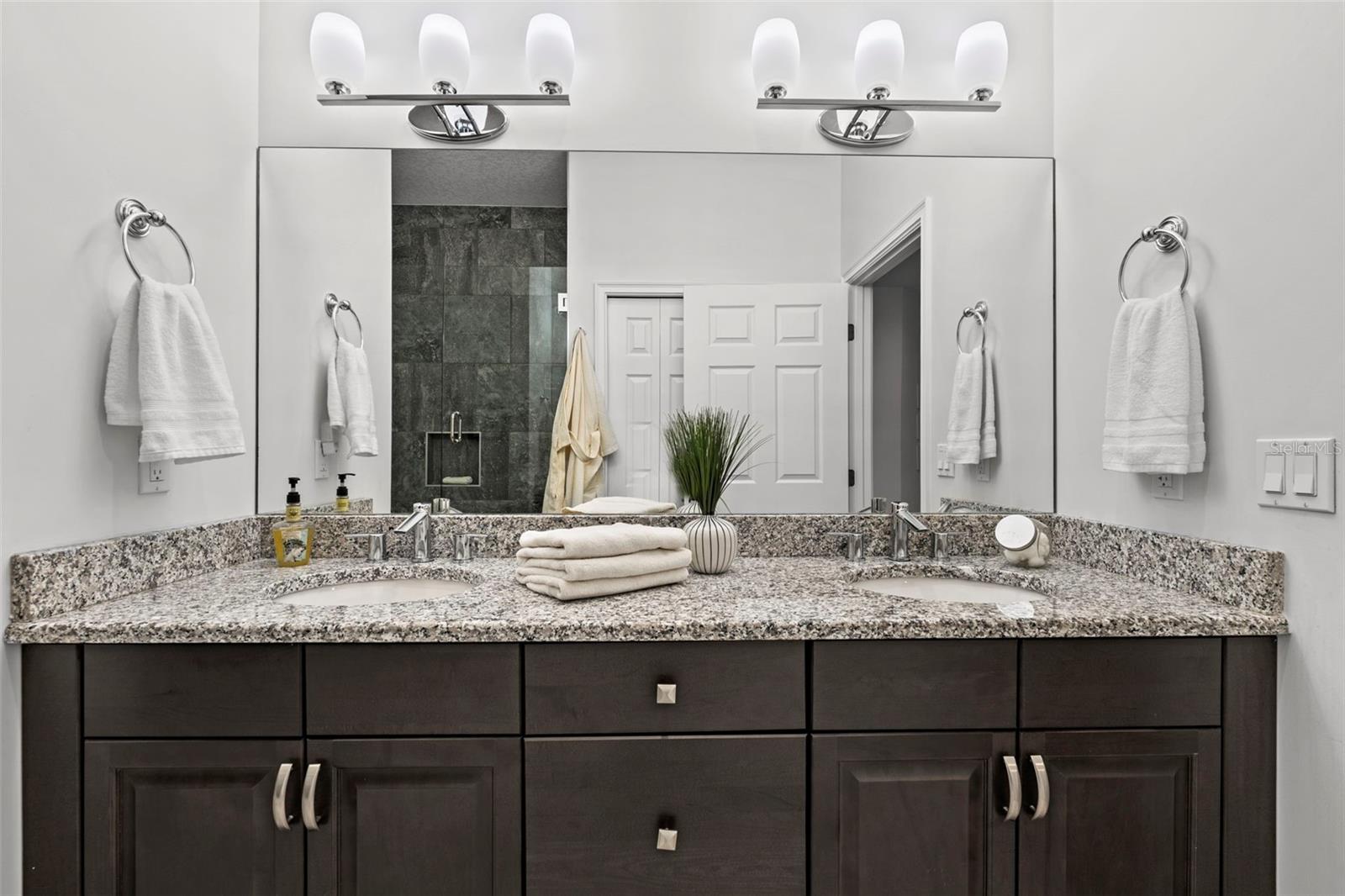 Image 33 of 47 For 771 Date Palm Lane