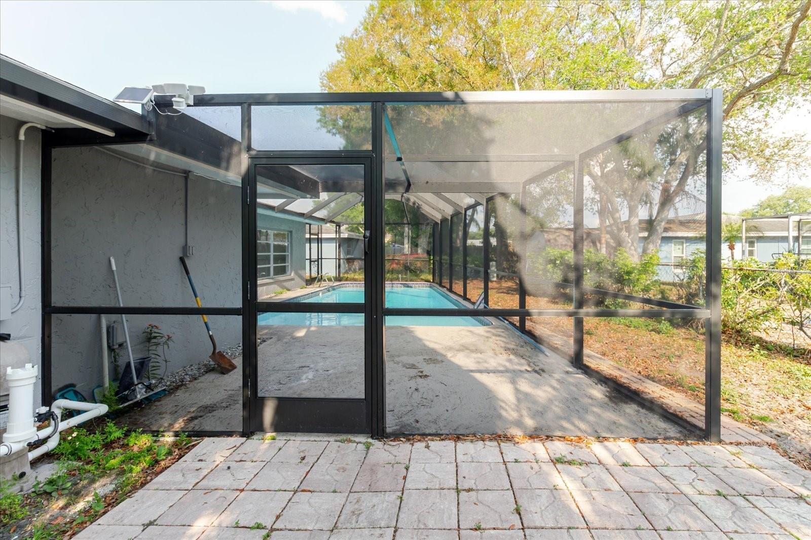 Image 30 of 37 For 1811 Forest Drive