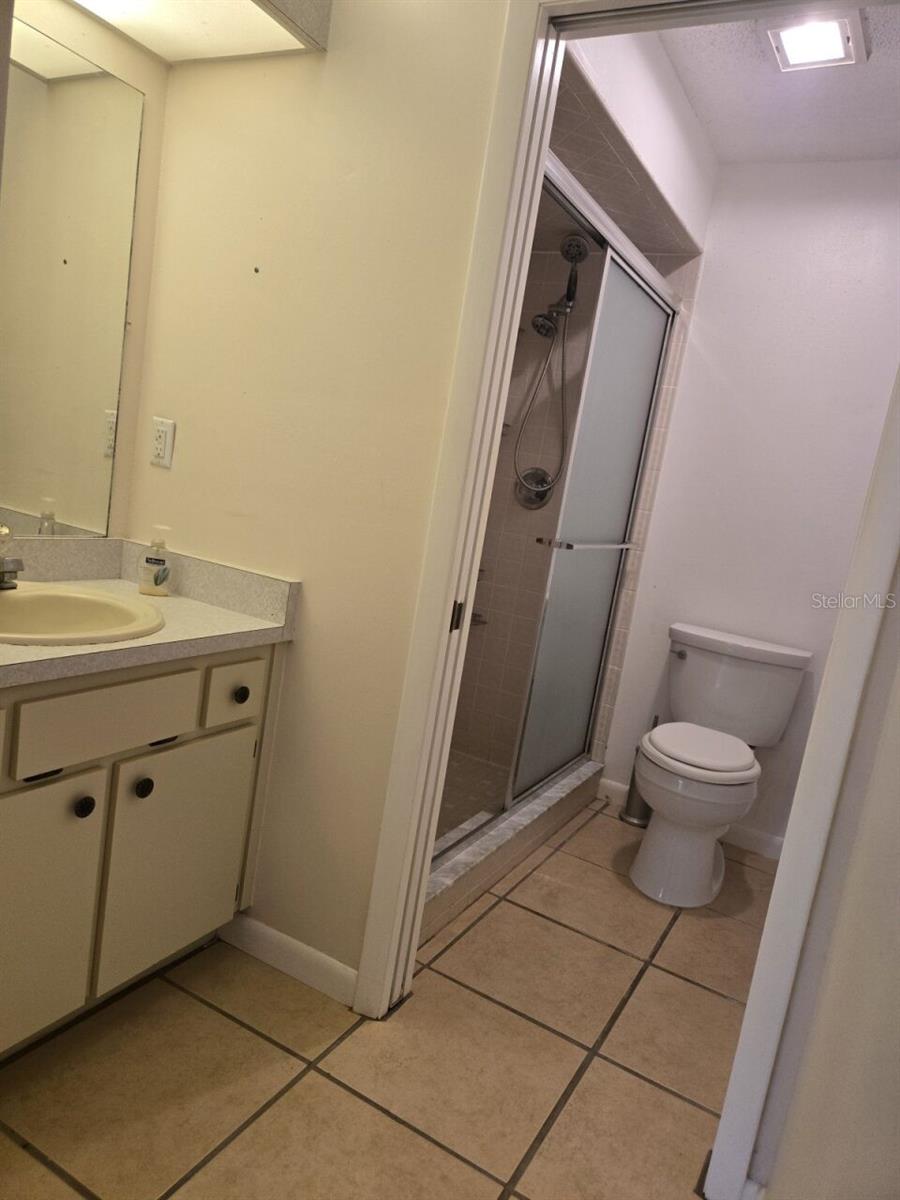 Image 15 of 22 For 38349 Cottonwood Place 1