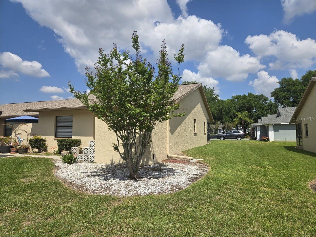 Image 5 of 22 For 38349 Cottonwood Place 1