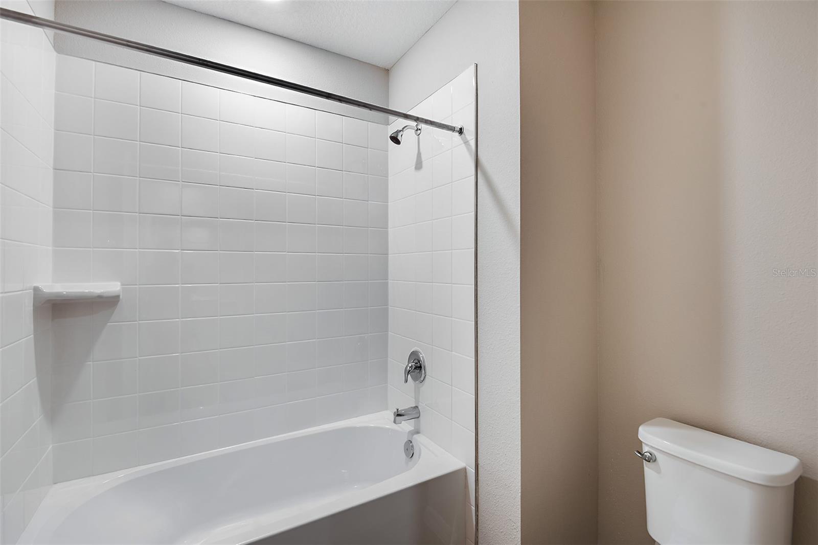 Image 21 of 26 For 4579 Riverbend Boulevard