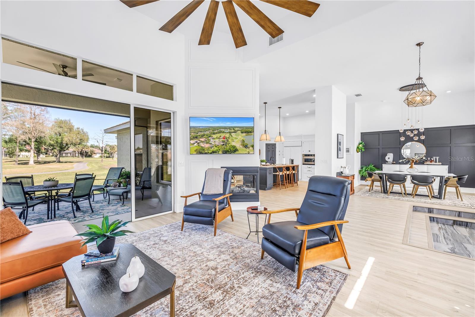 Image 12 of 78 For 11902 Woodland Terrace