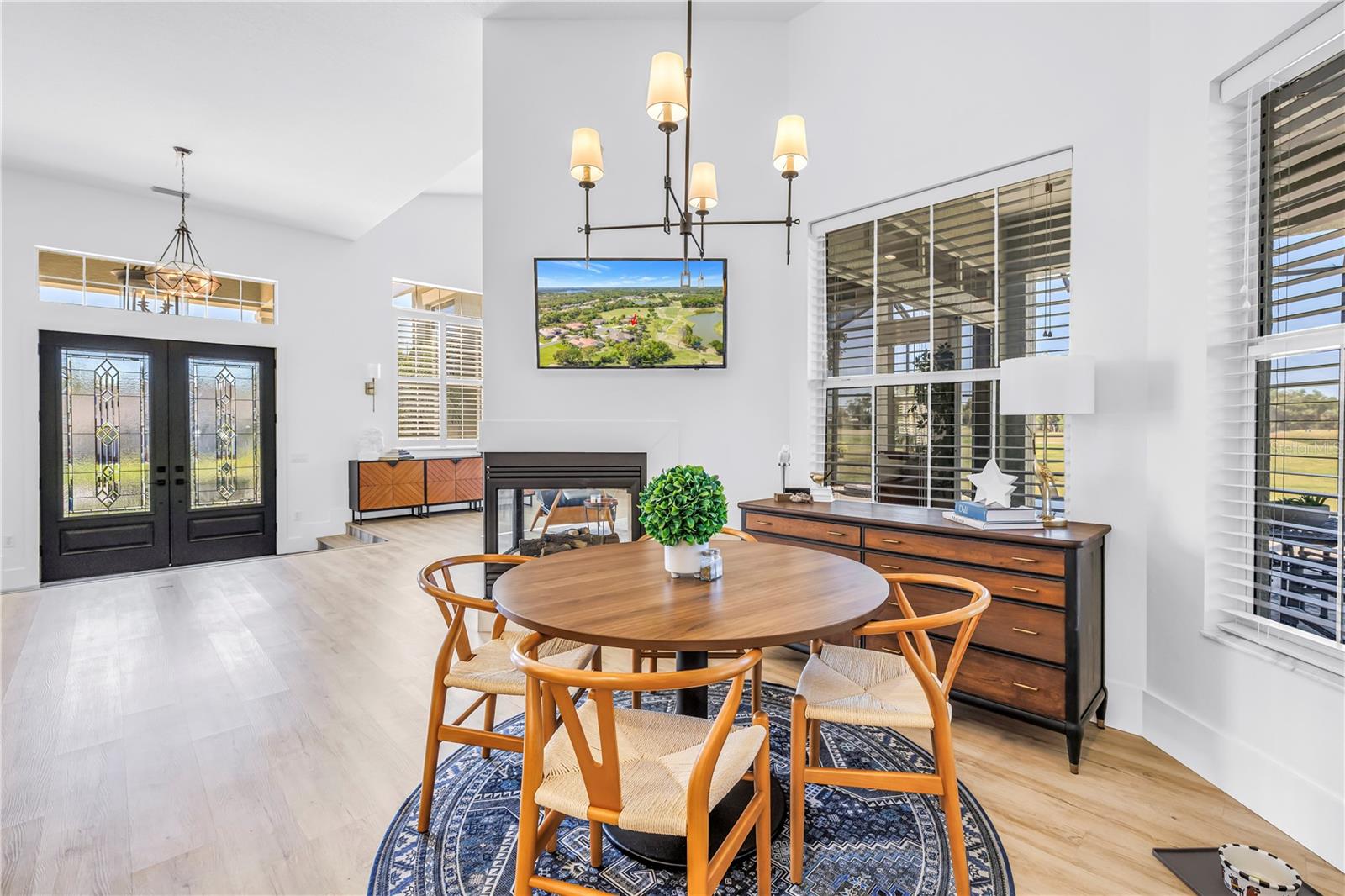 Image 19 of 78 For 11902 Woodland Terrace