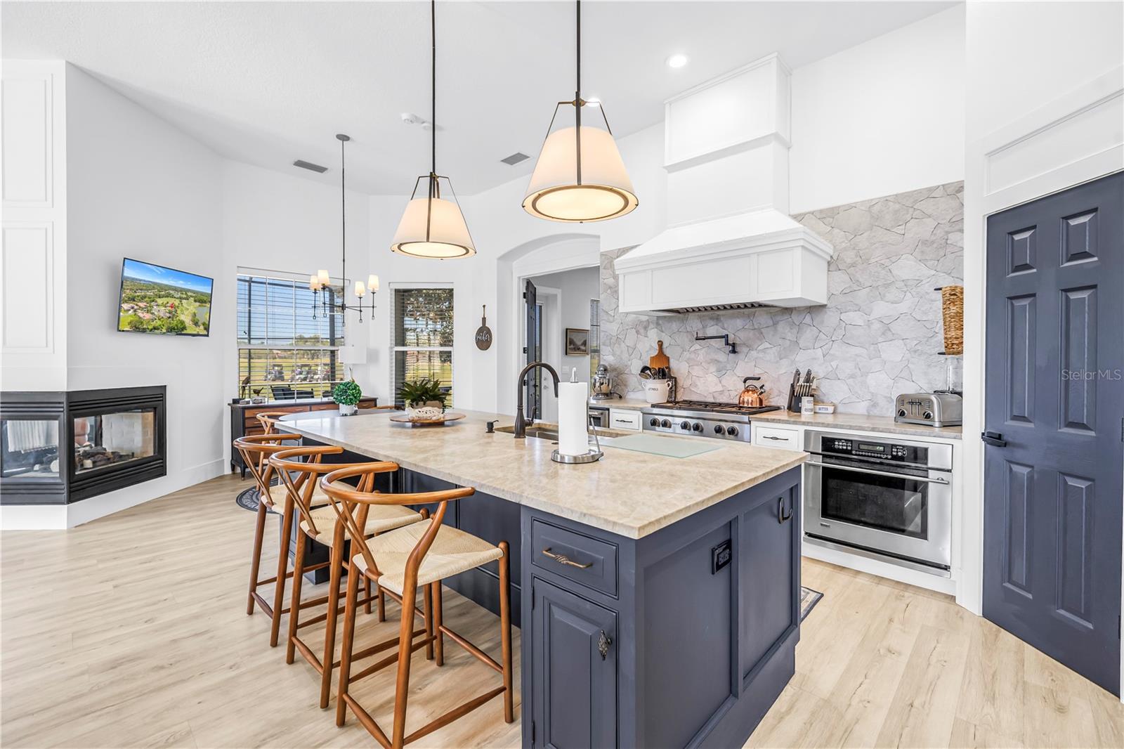 Image 24 of 78 For 11902 Woodland Terrace