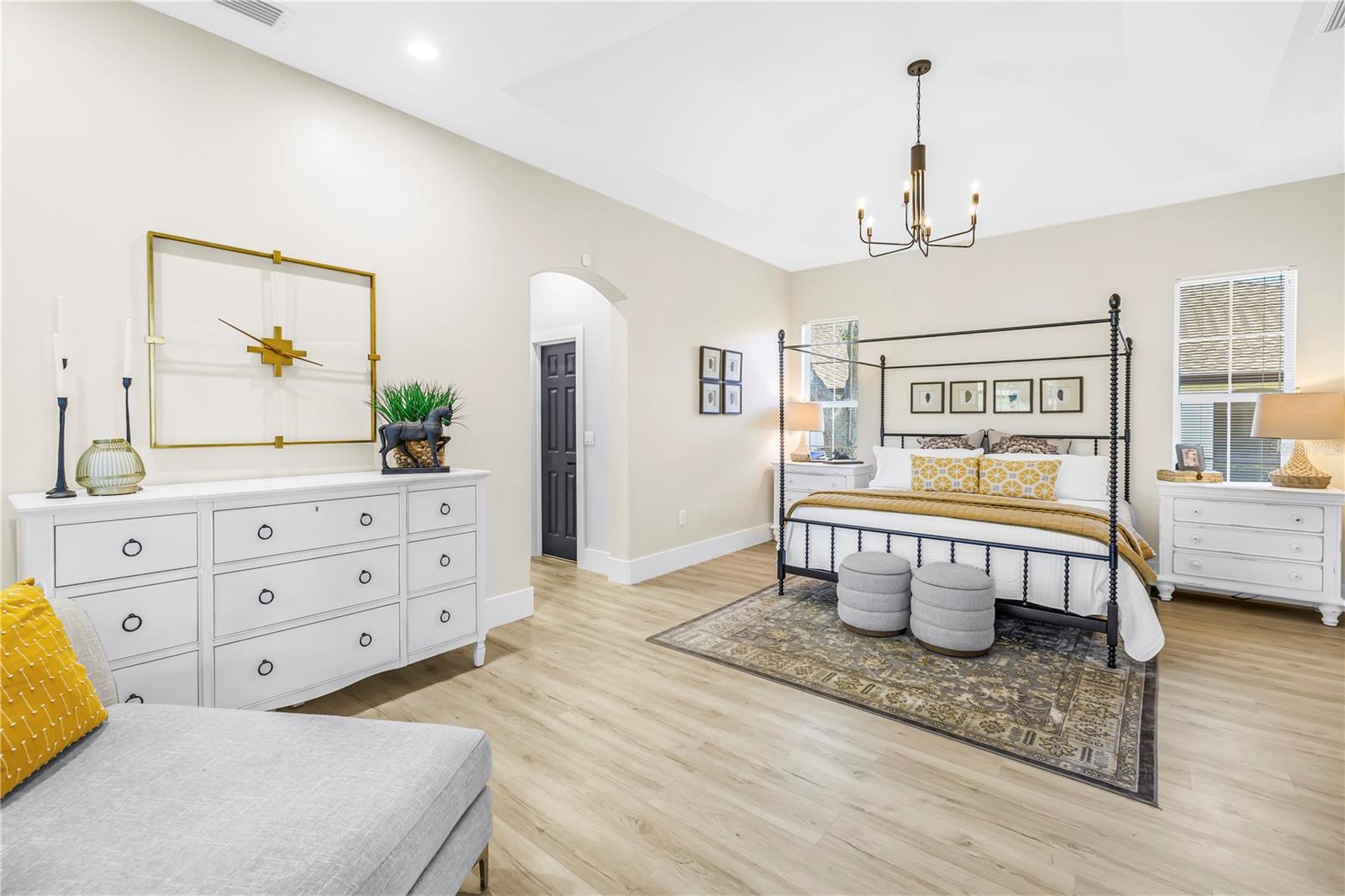 Image 32 of 78 For 11902 Woodland Terrace