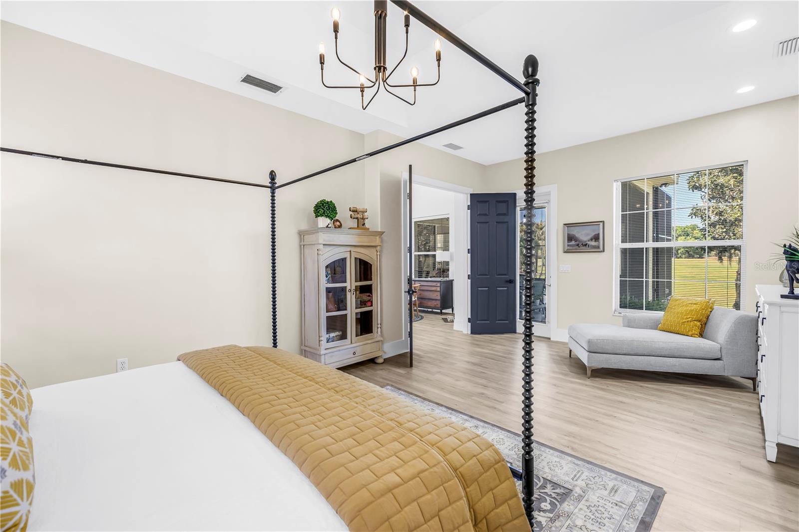 Image 35 of 78 For 11902 Woodland Terrace