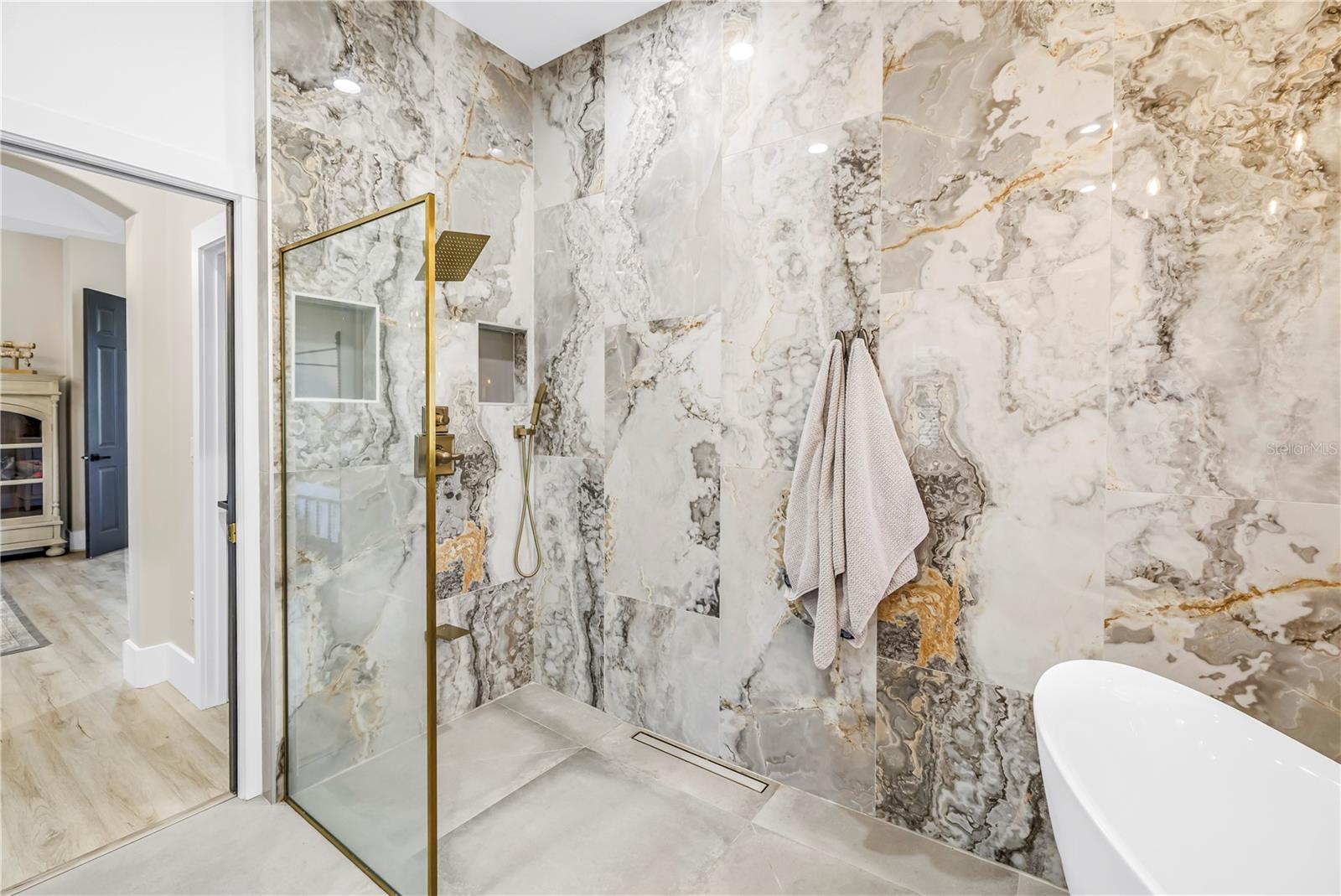 Image 41 of 78 For 11902 Woodland Terrace