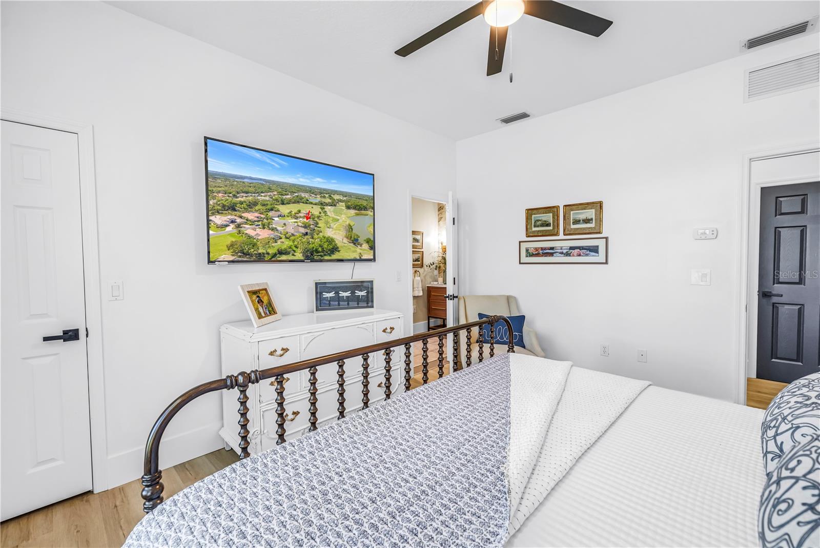 Image 44 of 78 For 11902 Woodland Terrace