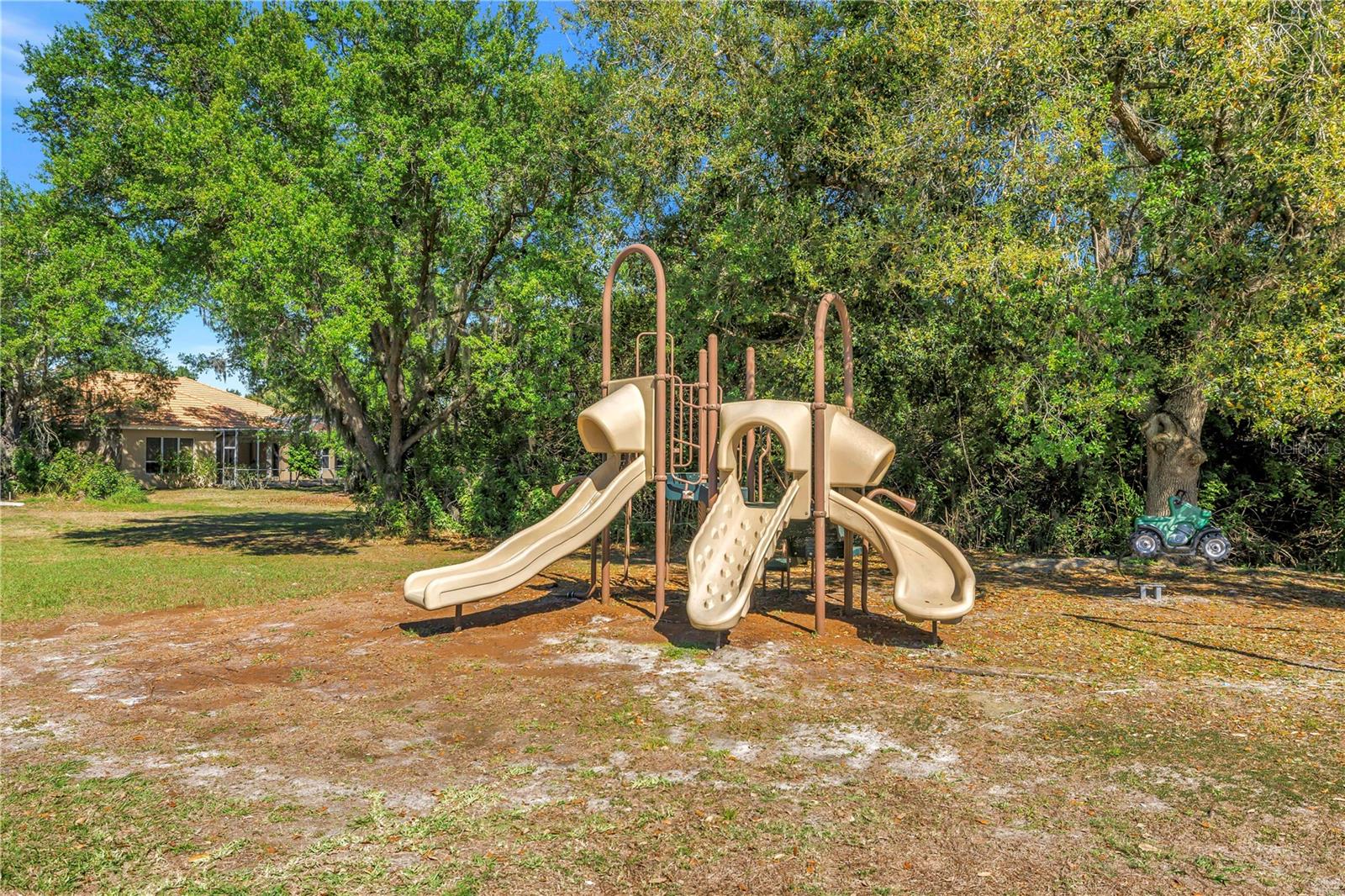 Image 71 of 78 For 11902 Woodland Terrace