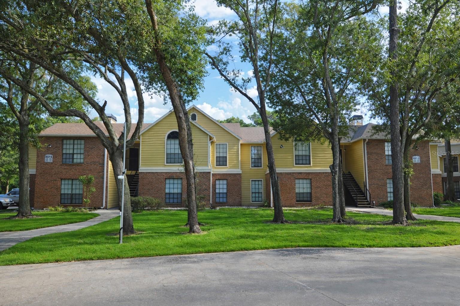 Image 2 of 100 For 8613 Mallard Reserve Drive 202