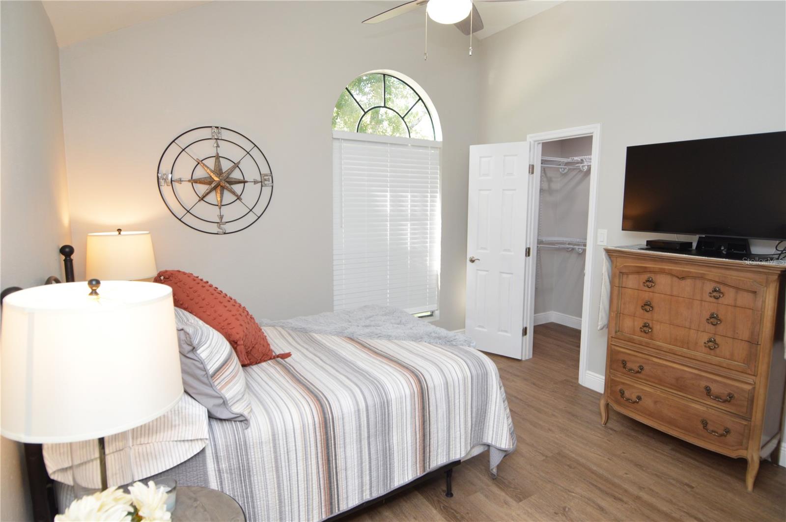 Image 44 of 100 For 8613 Mallard Reserve Drive 202