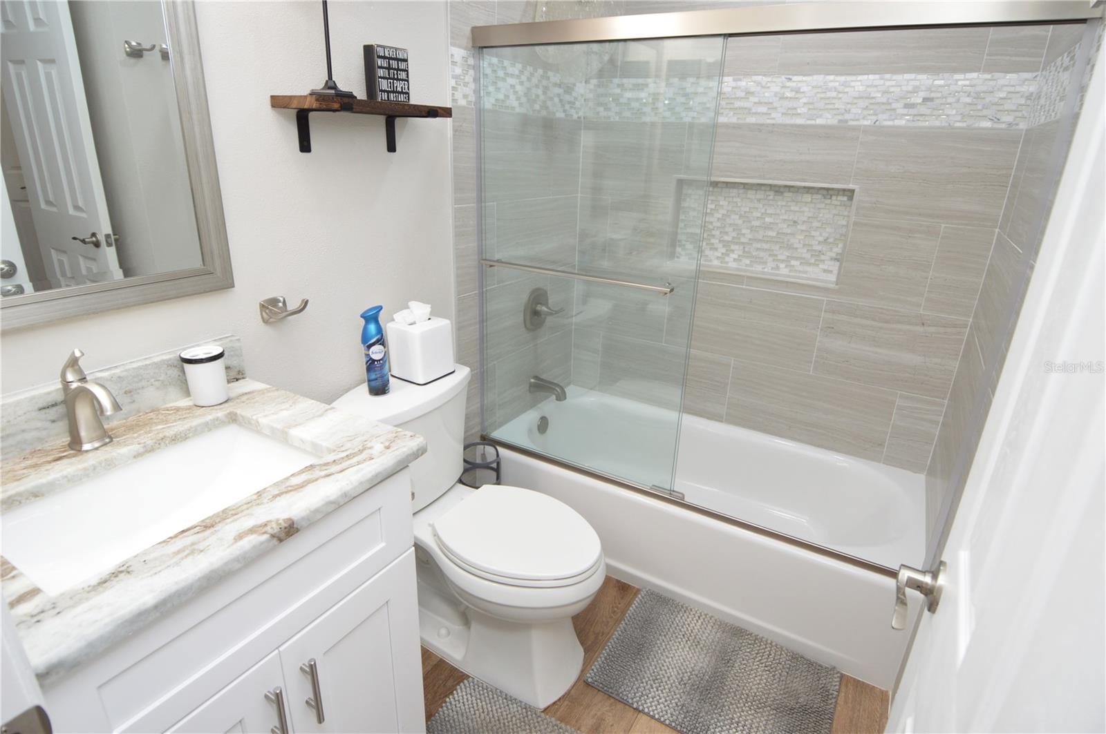 Image 50 of 100 For 8613 Mallard Reserve Drive 202