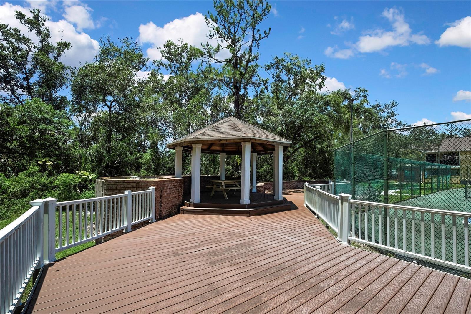 Image 91 of 100 For 8613 Mallard Reserve Drive 202