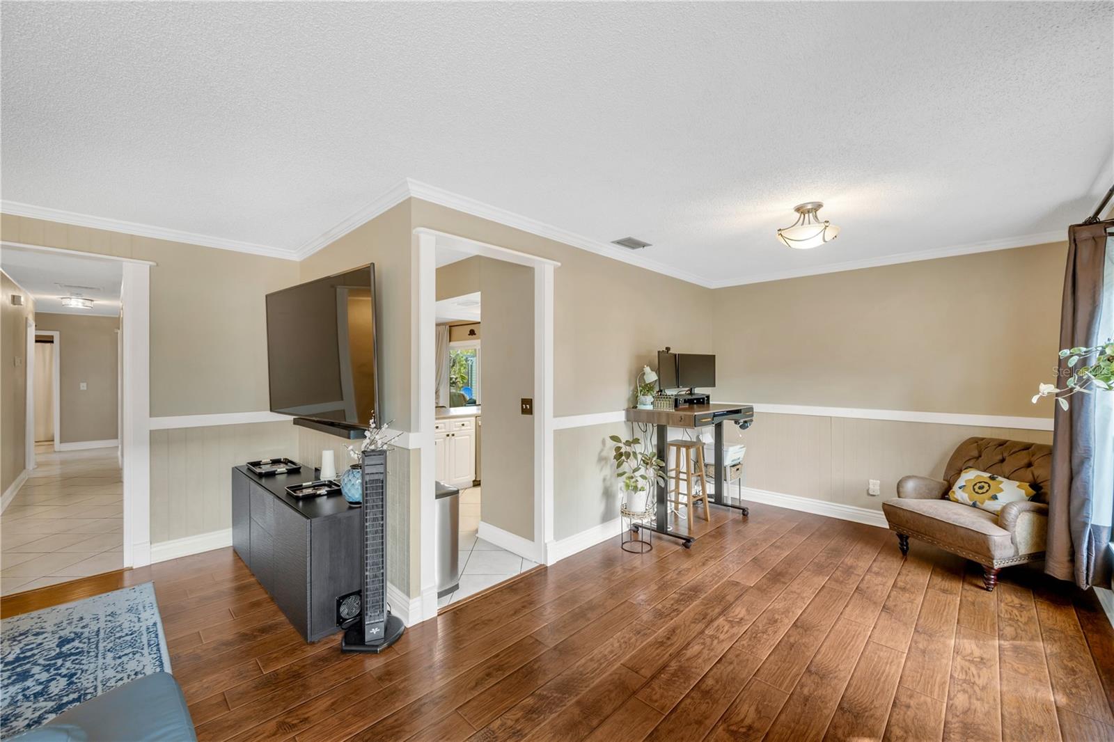 Image 13 of 62 For 13921 Cherry Dale Lane