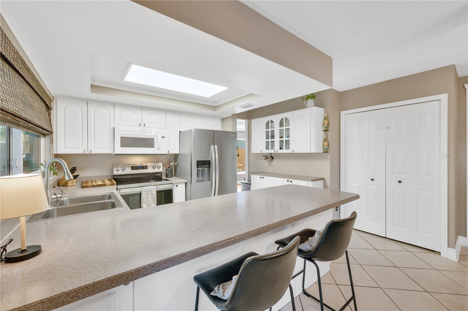 Image 15 of 62 For 13921 Cherry Dale Lane