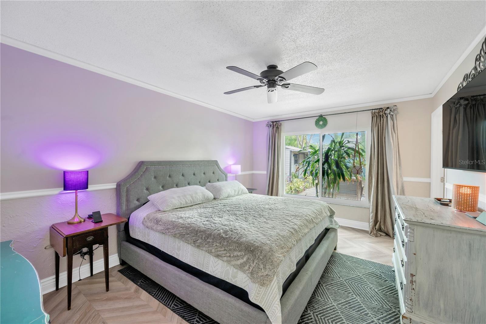 Image 26 of 62 For 13921 Cherry Dale Lane