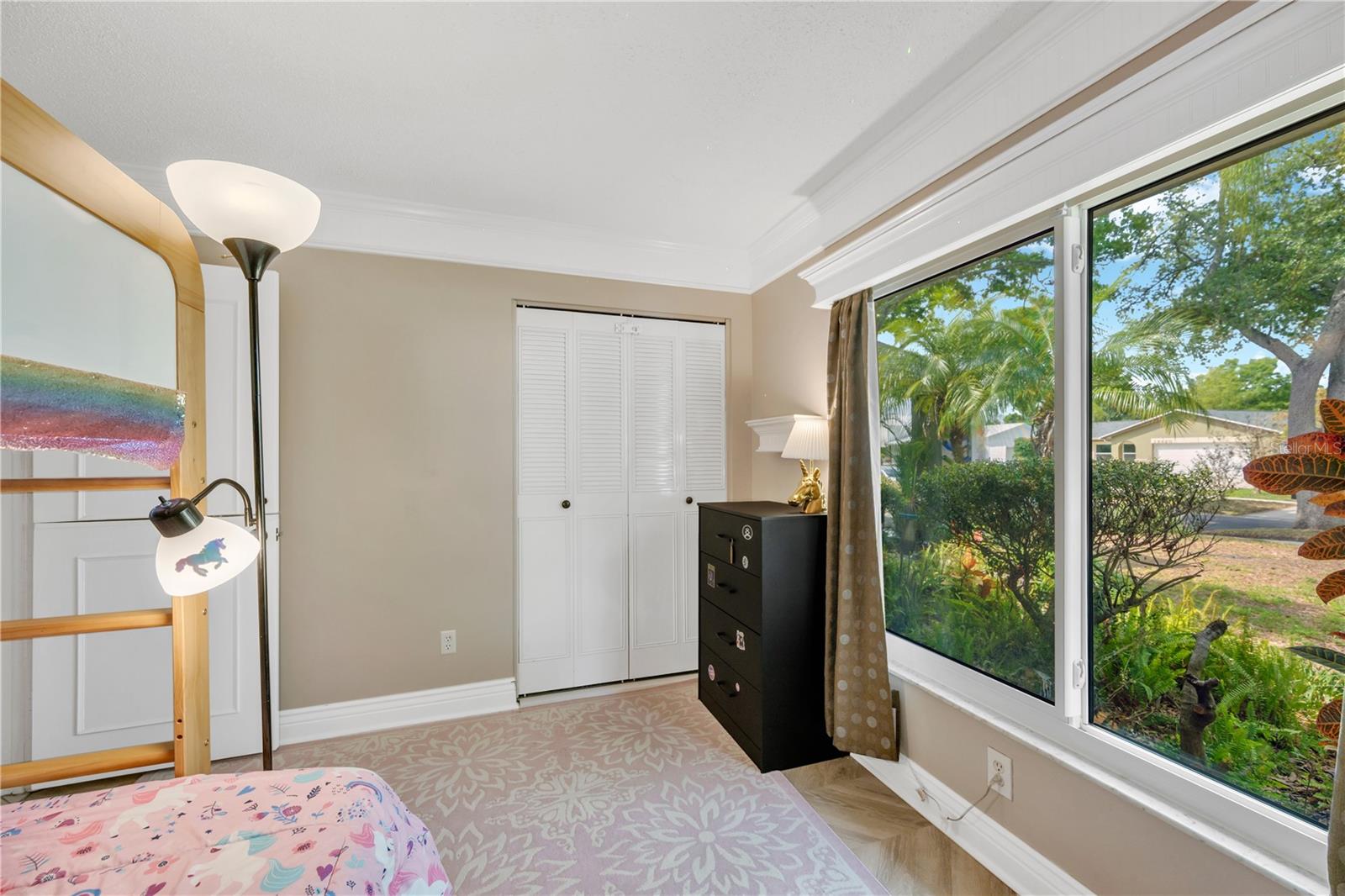 Image 31 of 62 For 13921 Cherry Dale Lane