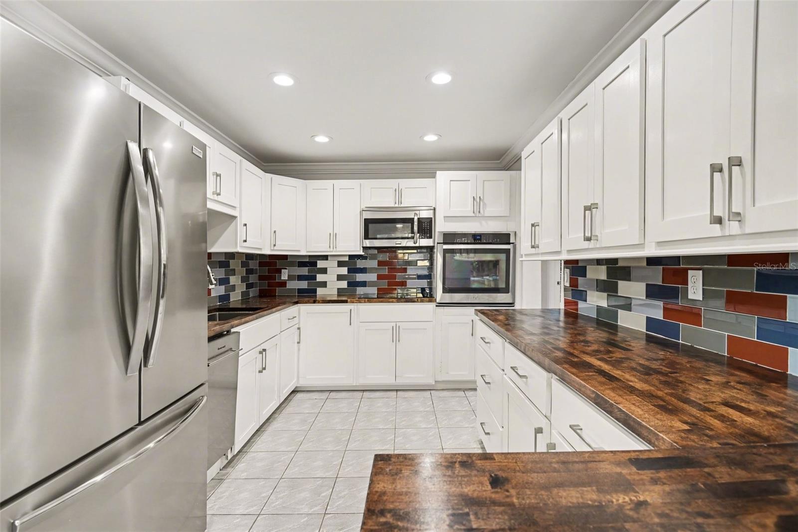 Image 11 of 39 For 468 Grenier Drive