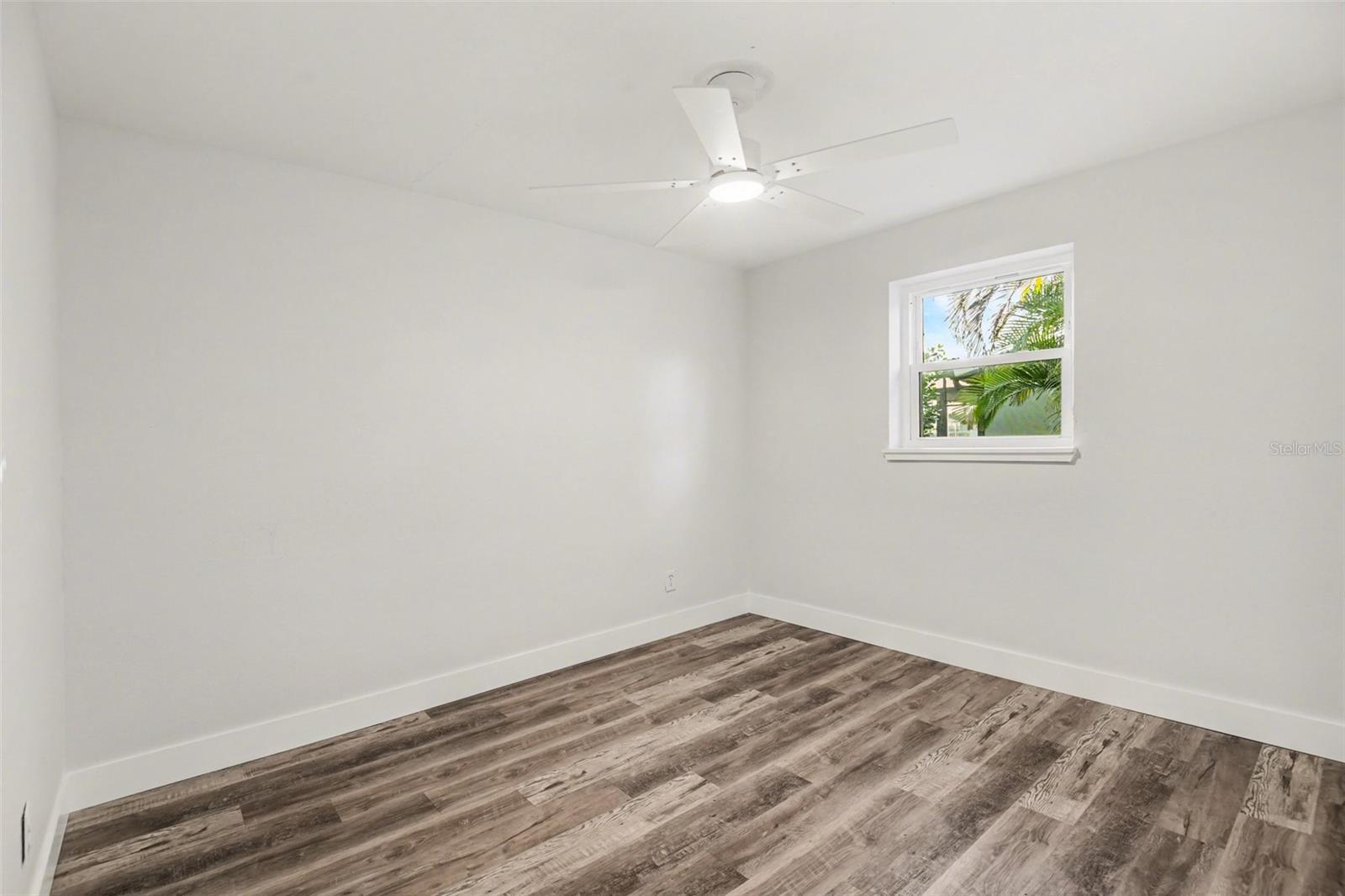 Image 22 of 39 For 468 Grenier Drive