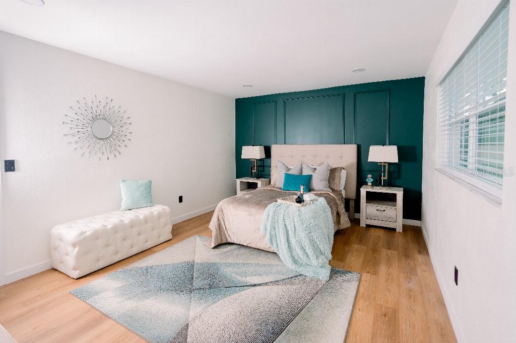 Image 9 of 33 For 219 Corona Avenue