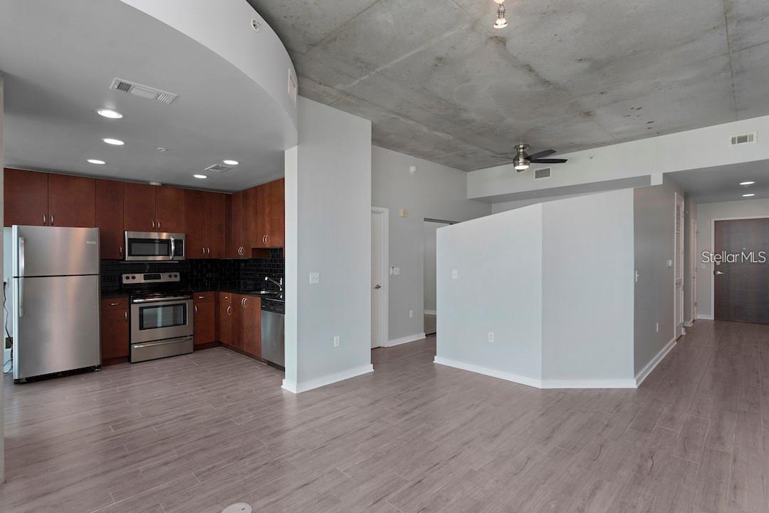 Image 4 of 10 For 777 Ashley Drive 1205