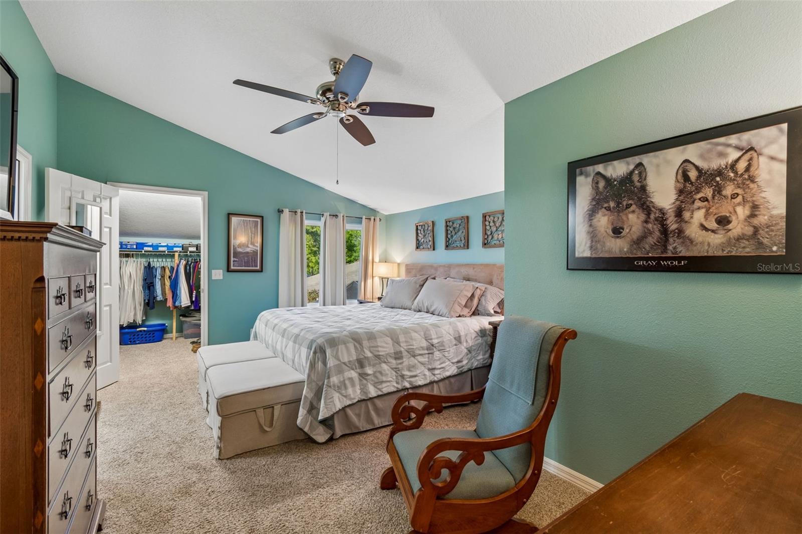 Listing photo id 18 for 5024 Umber Way S