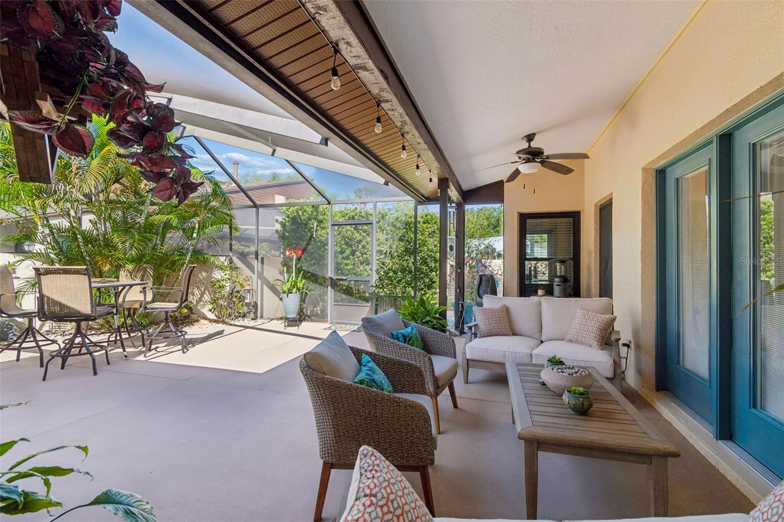 Listing photo id 34 for 5024 Umber Way S