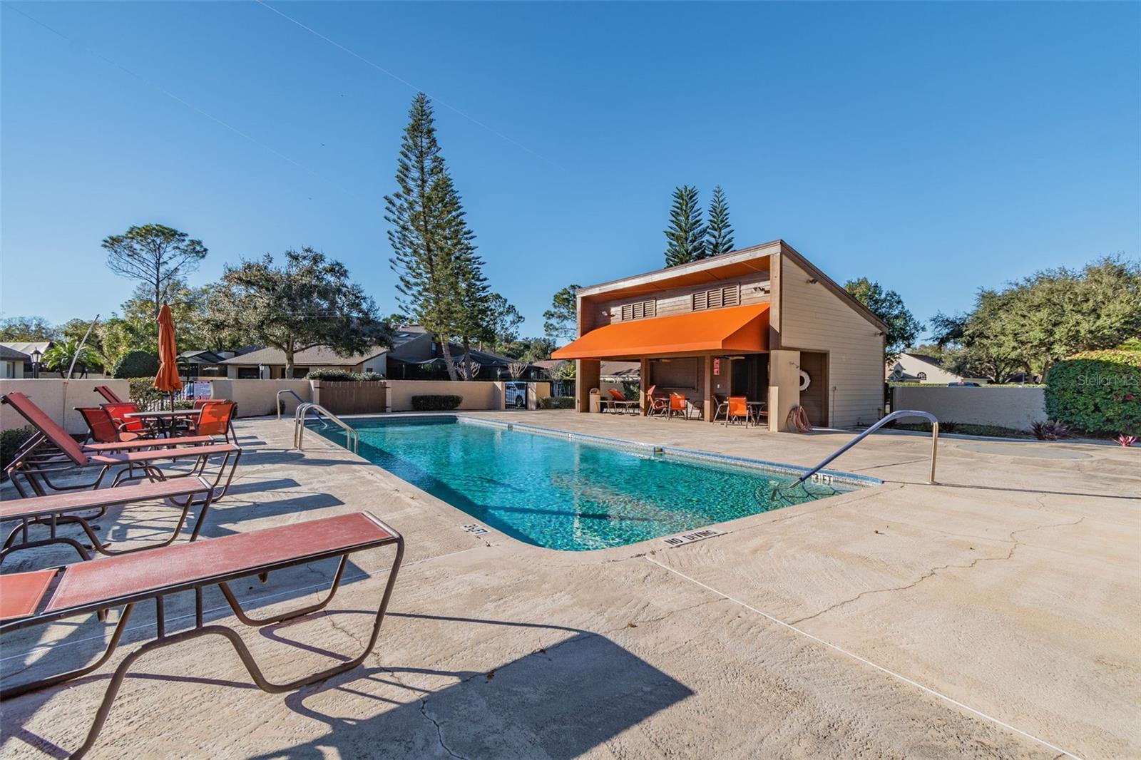 Listing photo id 39 for 5024 Umber Way S