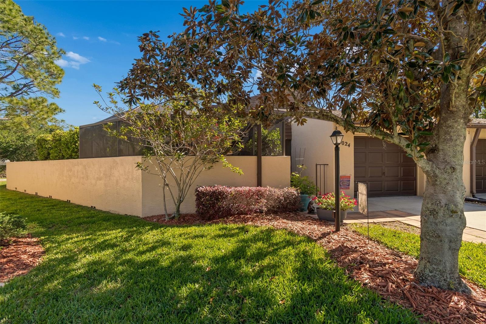 Listing photo id 44 for 5024 Umber Way S