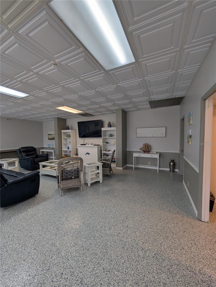 Image 47 of 83 For 255 Dolphin Point 505