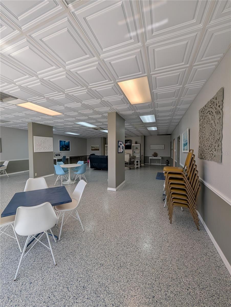 Image 51 of 83 For 255 Dolphin Point 505