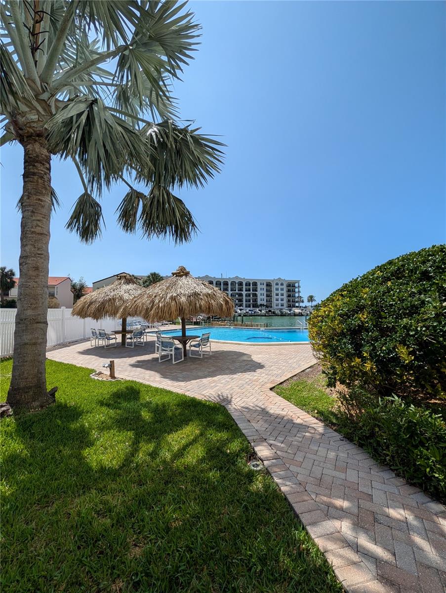 Image 65 of 83 For 255 Dolphin Point 505