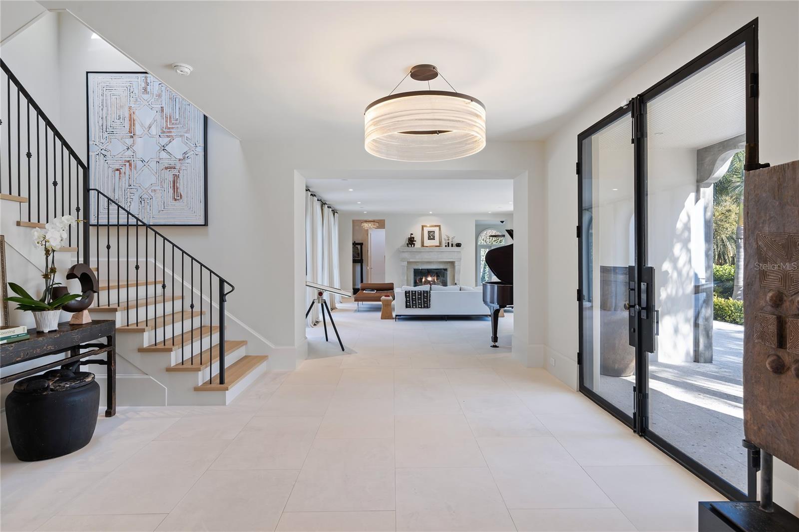 Listing photo id 3 for 416 Brightwaters Boulevard Ne