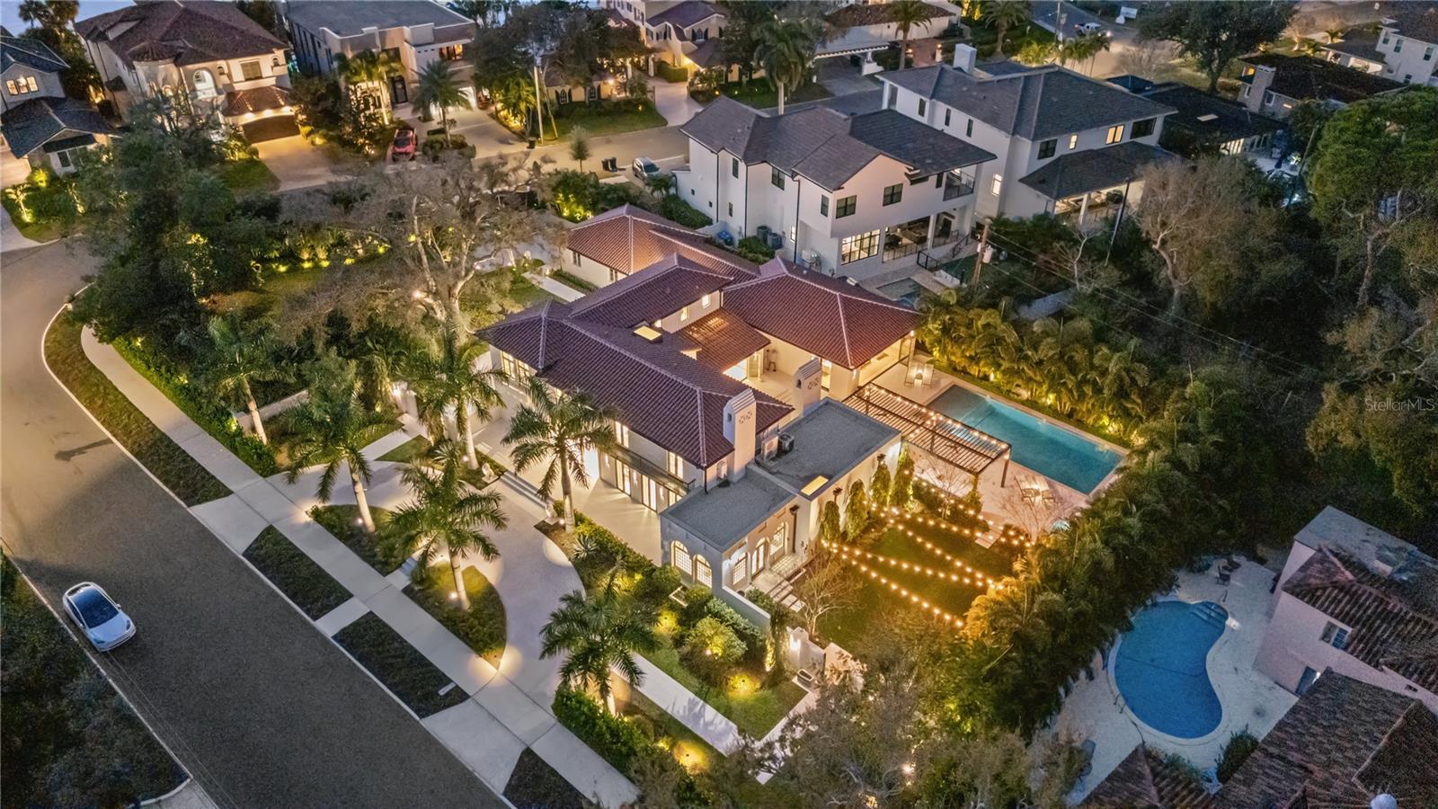 Listing photo id 60 for 416 Brightwaters Boulevard Ne