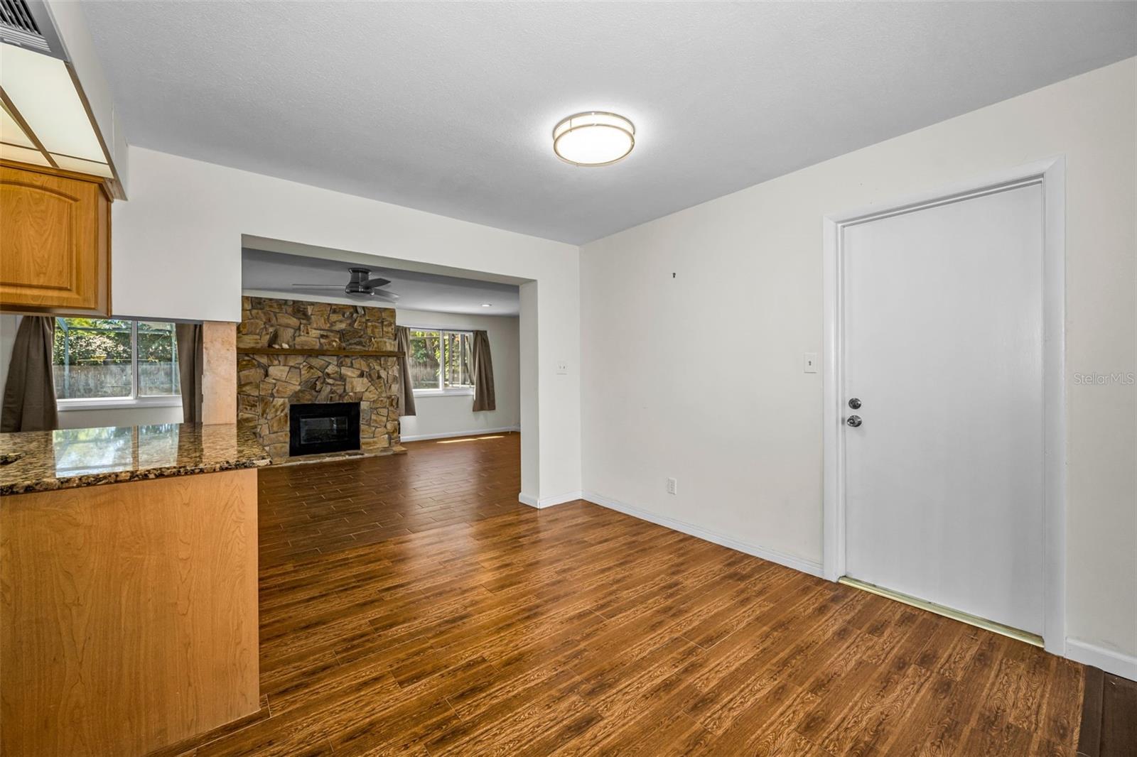 Image 12 of 28 For 11490 84th Avenue